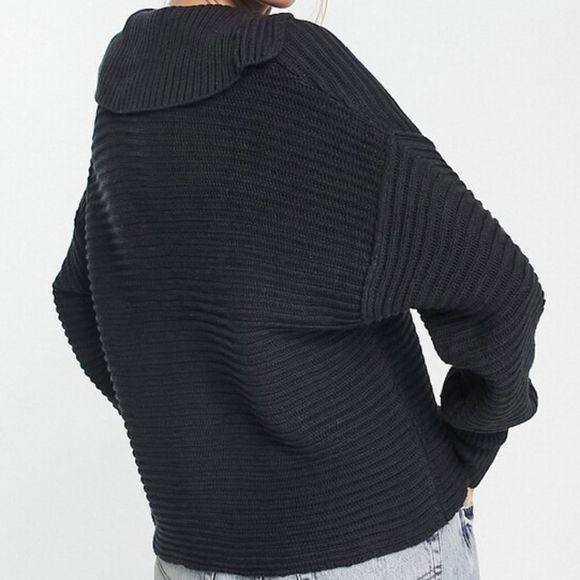 FREE PEOPLE Marlie Deep V Chunky Ribbed  Pullover Sweater Black - Picture 2 of 12